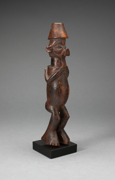 Standing Figure (Yiteke)