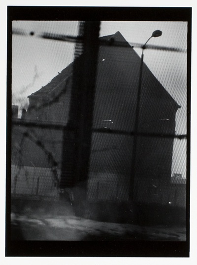 Friedrich-List-Ufer, through the border, ost
