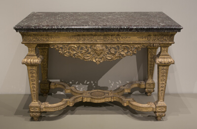 Pier Table