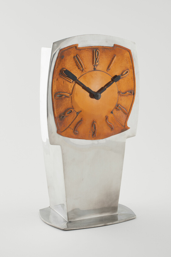 Shelf Clock