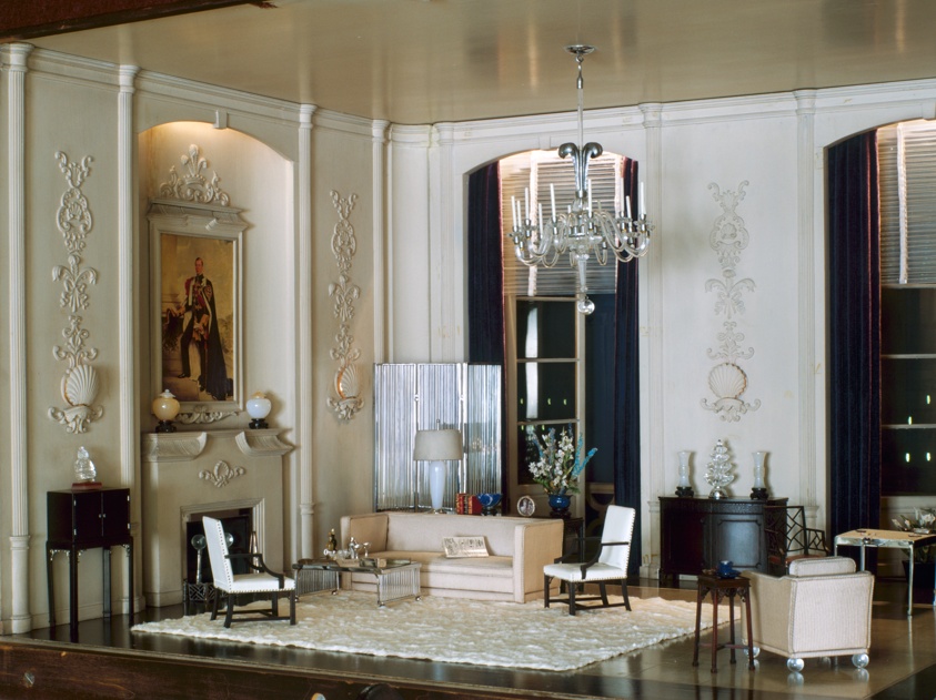 E-15: English Drawing Room of the Modern Period, 1930s