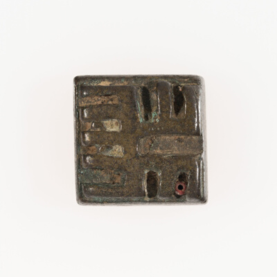 Goldweight with a Geometric Design