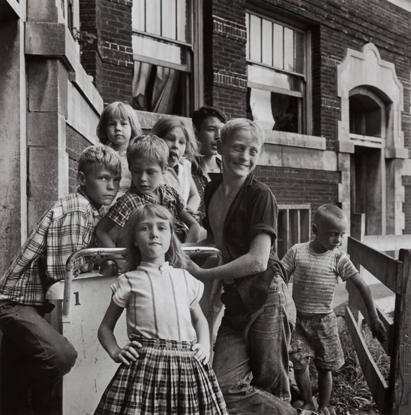 Children on Ice Cream Vendor's Box, from the series "Uptown, Chicago"