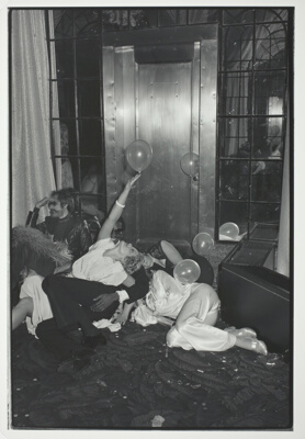 New York Discotheque, New Year's Morning