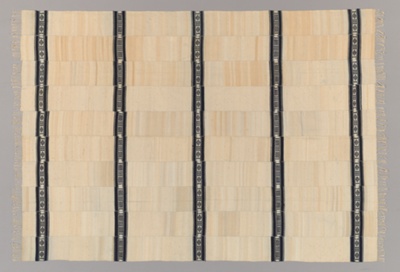 Kosso fin Dourou or Kosso fin Dourou Dyourou (Blanket of five blacks or Blanket of five black lines)