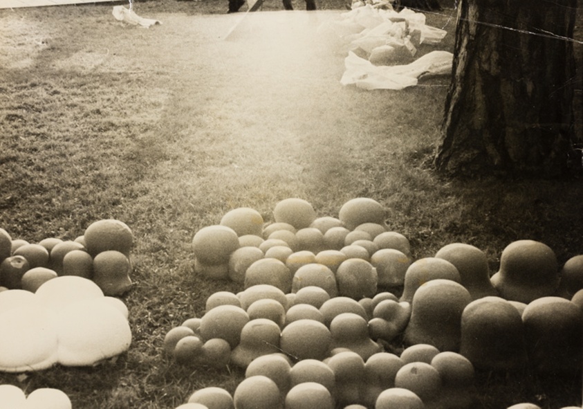 Untitled, from "Circulation"
