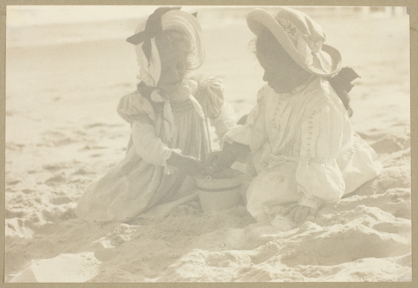 Fiola Flannery, Kitty Stieglitz