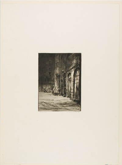 Tontine Gates