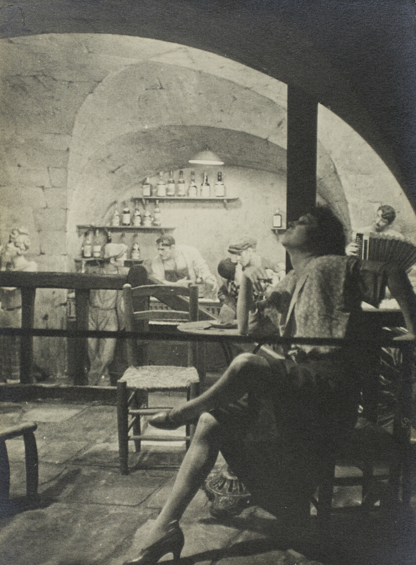 Montmartre Museum, Apache Café, Paris (Musée de Montmartre, Café des Apaches, Paris)