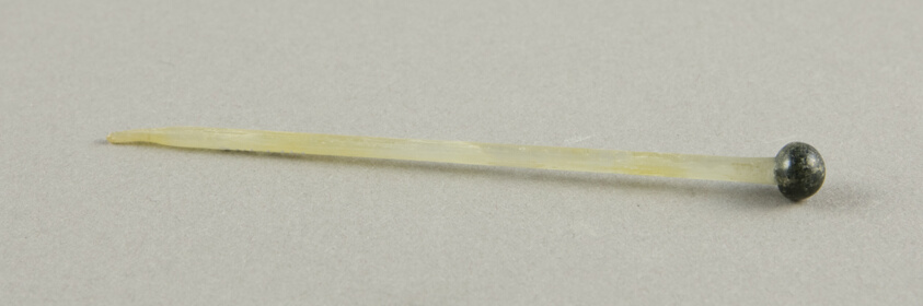 Cosmetic Applicator