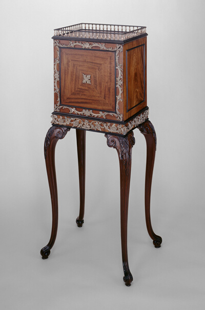 Cabinet on Stand