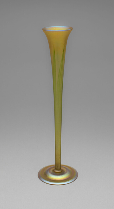 Bud vase