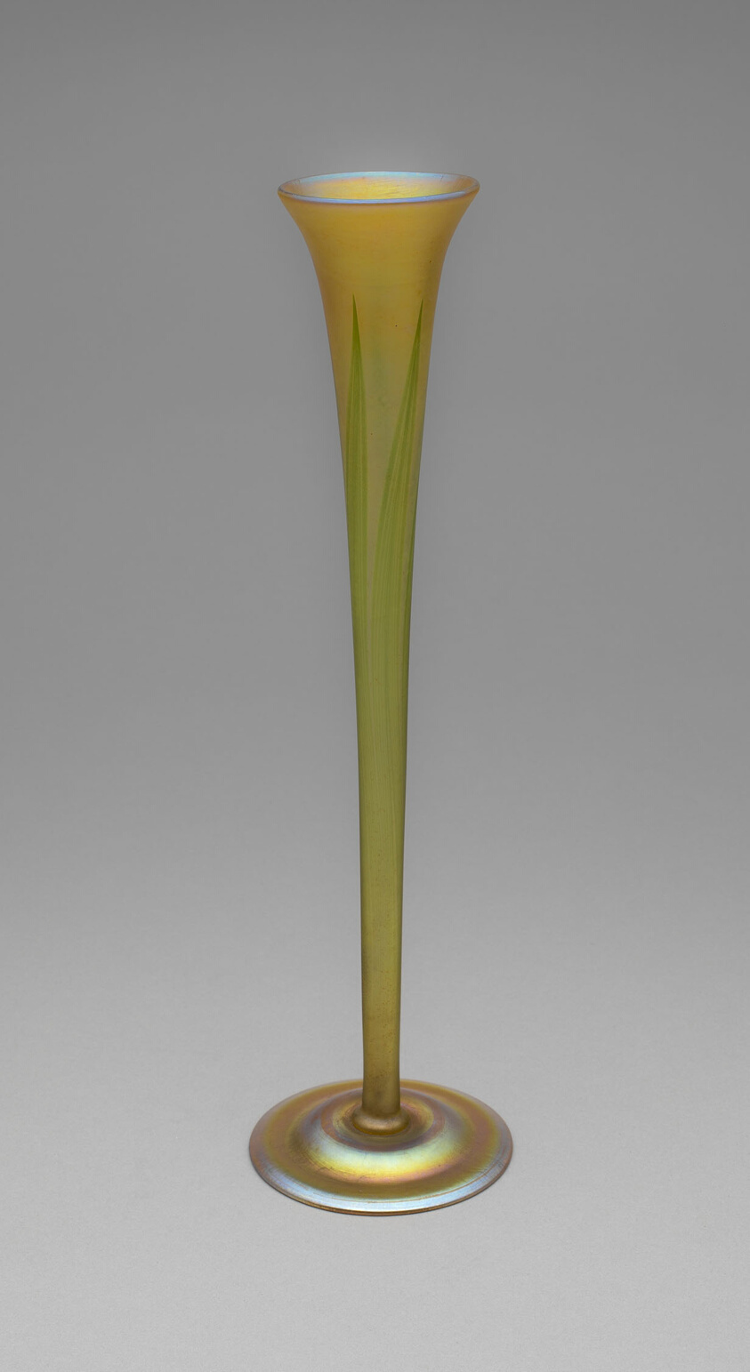Bud vase