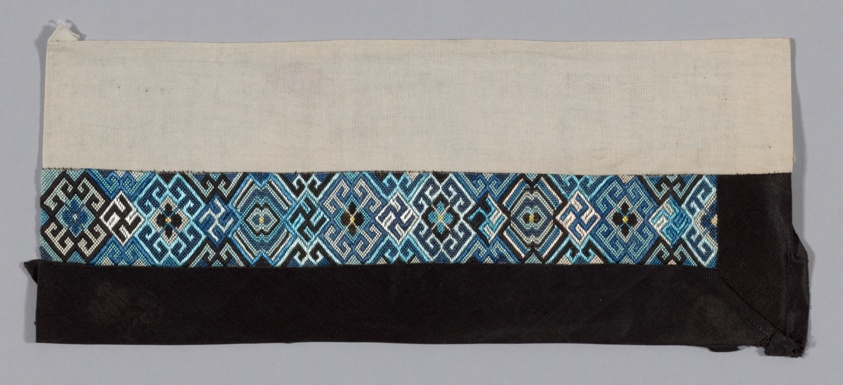 Woman's Sleeve Band