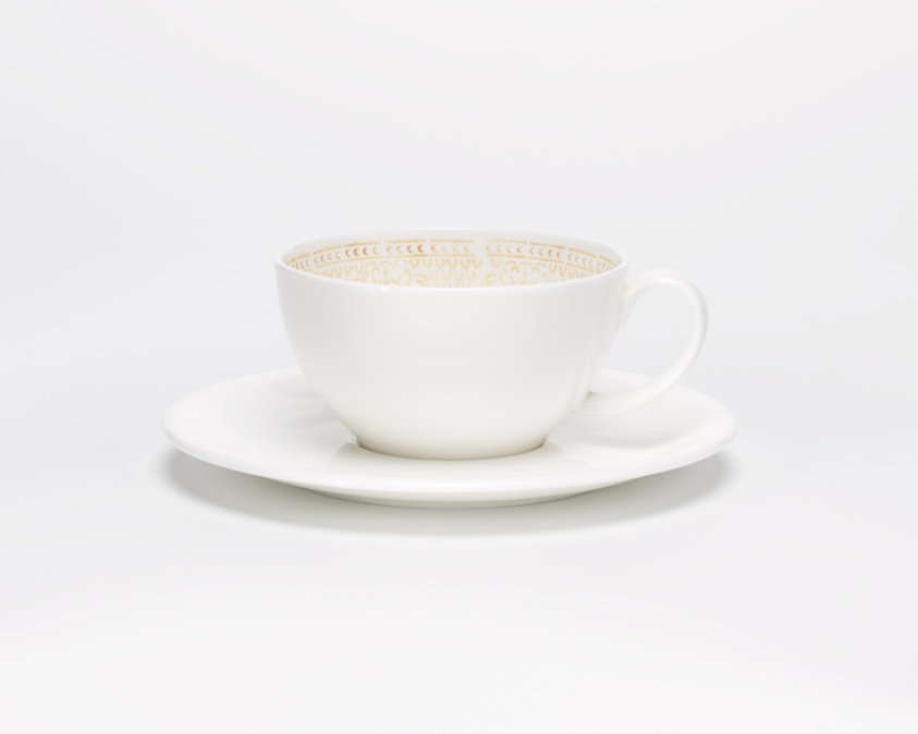 Stain (teacup and saucer)
