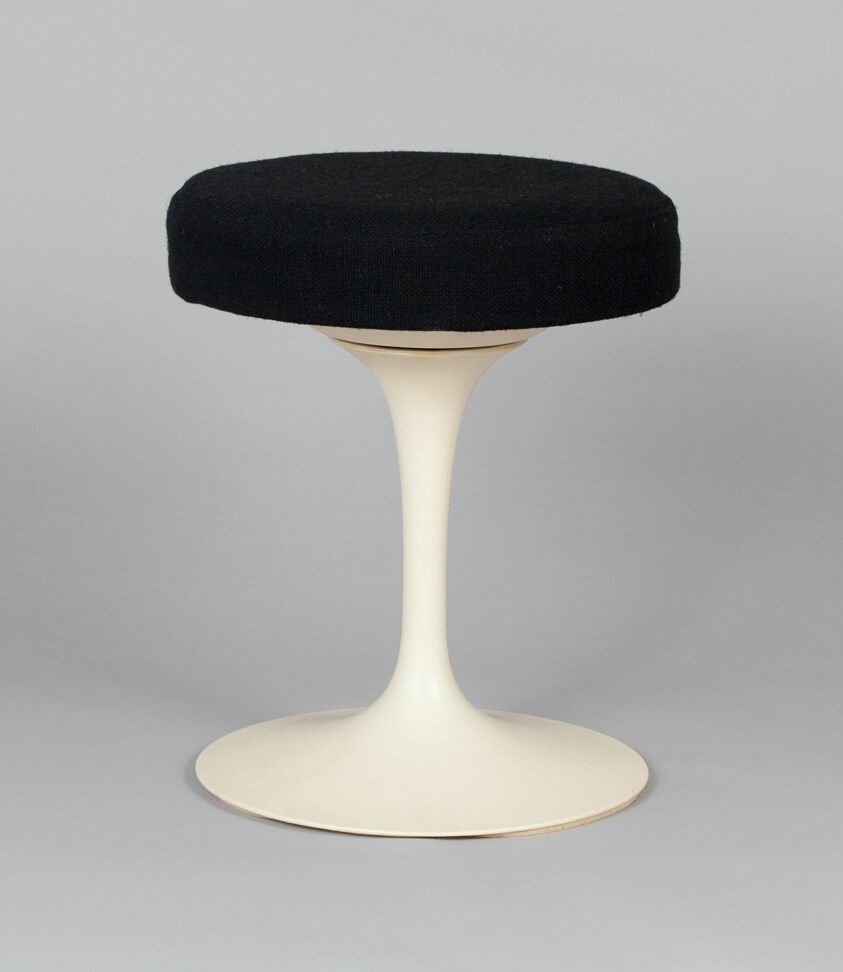 Stool (model 152)
