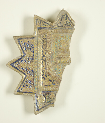 Tile Fragment with a Mosque Lamp under a Prayer Niche (Mihrab)