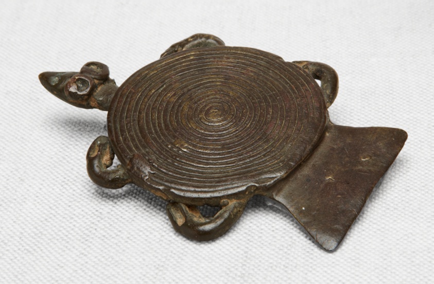 Pendant Depicting a Tortoise