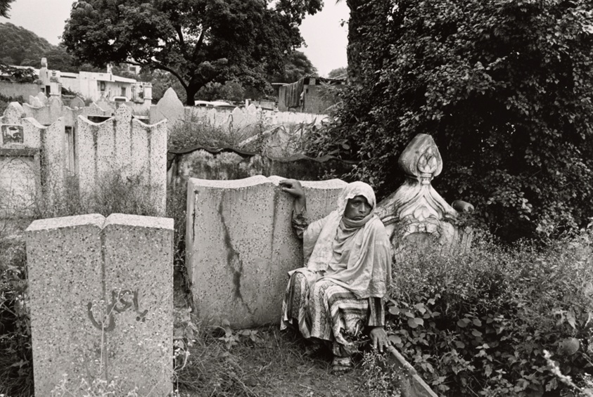 When I started to live in the graveyard, my own blood family thought I was crazy and admitted me to the mental asylum. I came here because I could not bear the false glamor of city life. I hated the pretense that people put on, from the series "Myself Mona Ahmed"