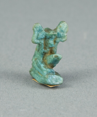 Amulet of the God Shu with Disk