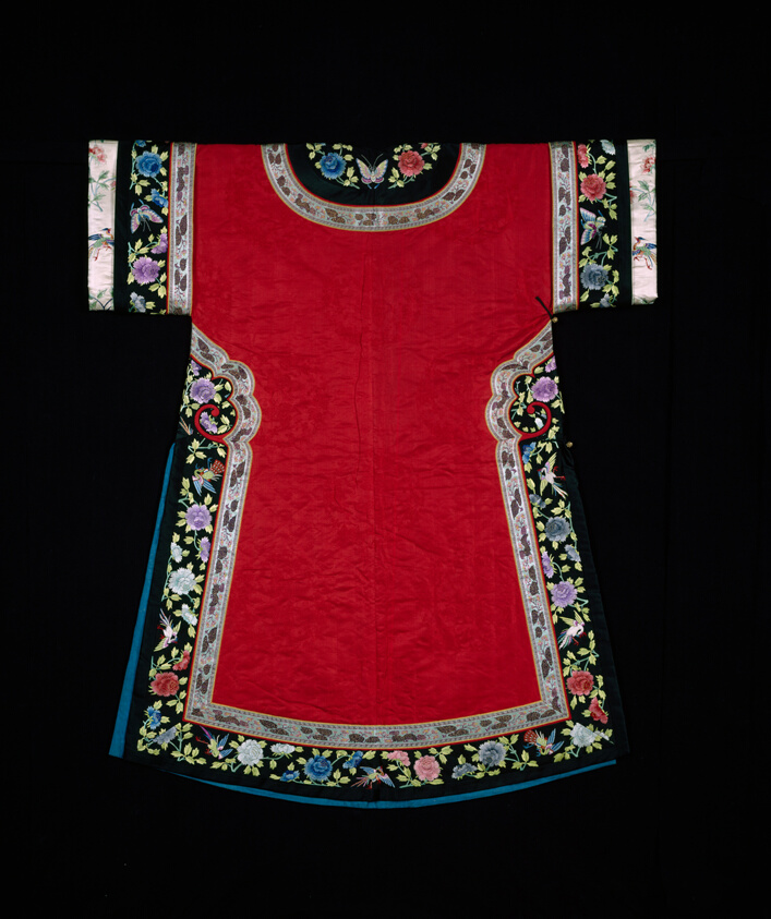 Woman's Long Pao (Informal Domestic Robe)