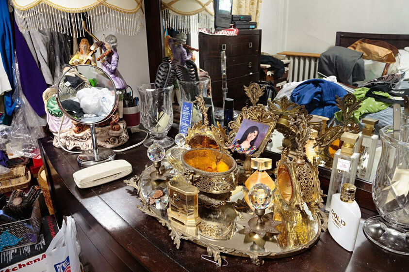 Mami's Bureau, Washington Heights, NYC, U.S.
