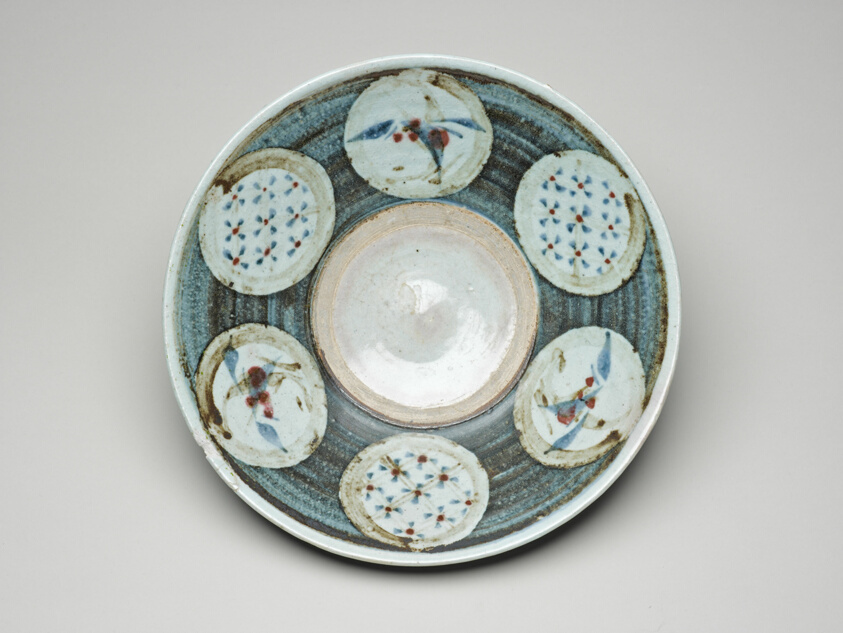 Cobalt Blue Bowl with Medallion Design (Gosu marumon hachi)
