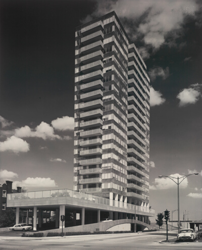 The Statesman, Exterior Photograph