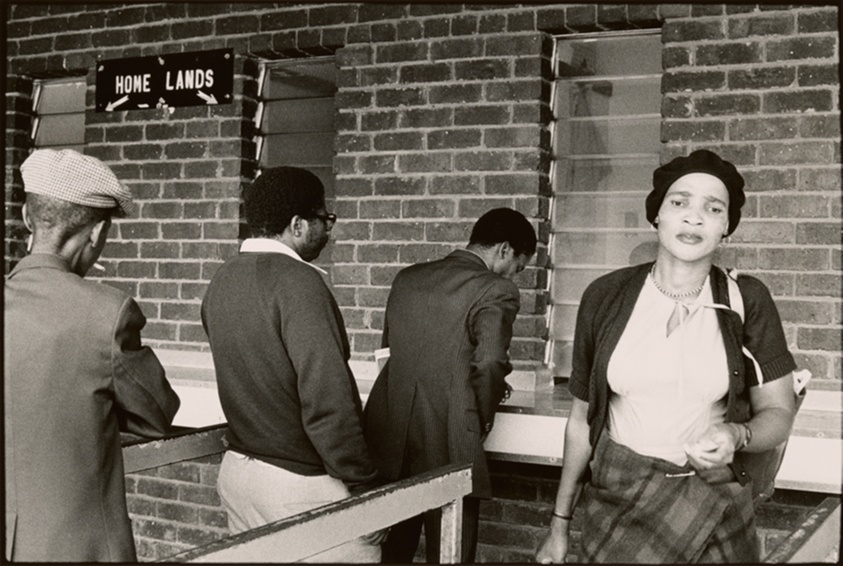 A.m./p.m. travellers from KwaNdebele buying their weekly season tickets at the PUTCO Bus Depot in Pretoria