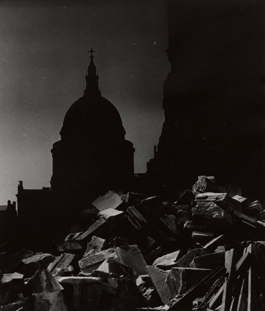 St. Paul's Cathedral in the Moonlight