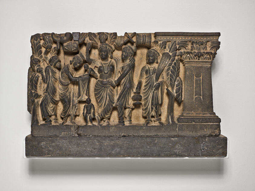 The Birth and the First Seven Steps of the Buddha