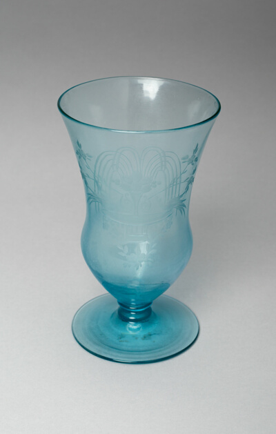 Parfait in the "Fountain" pattern