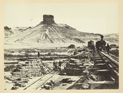 Citadel Rock, Green River Valley