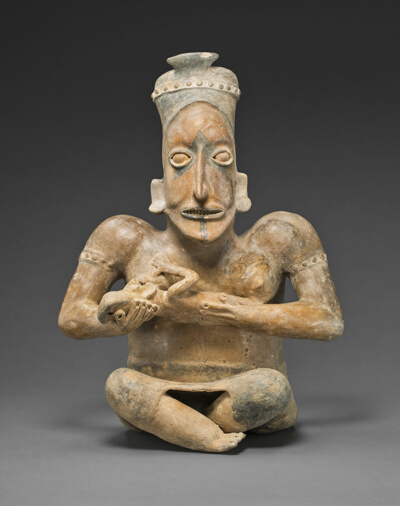 Seated Maternity Figure