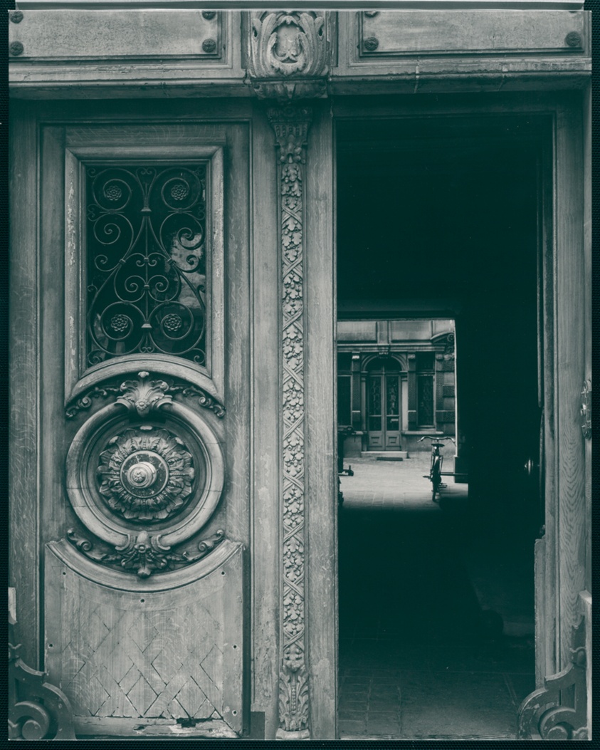 Courtyard on Rue de Bac